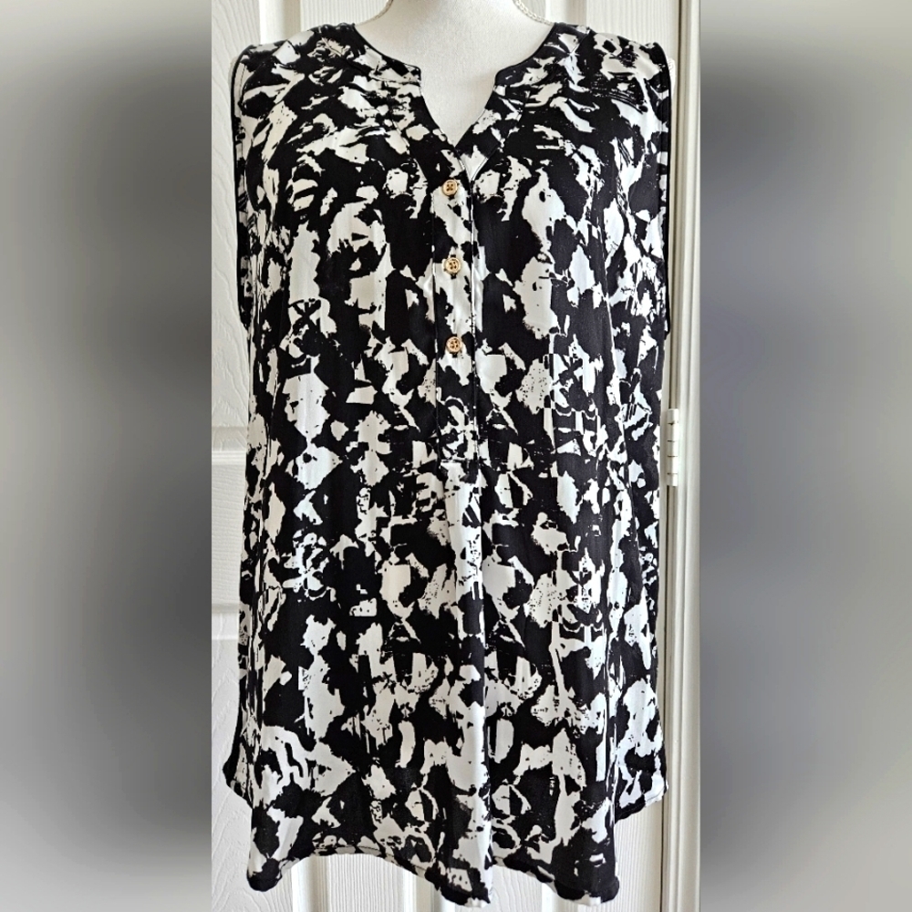 HANNA & GRACIE SZ XL SLEEVELESS TOP BLACK WHITE